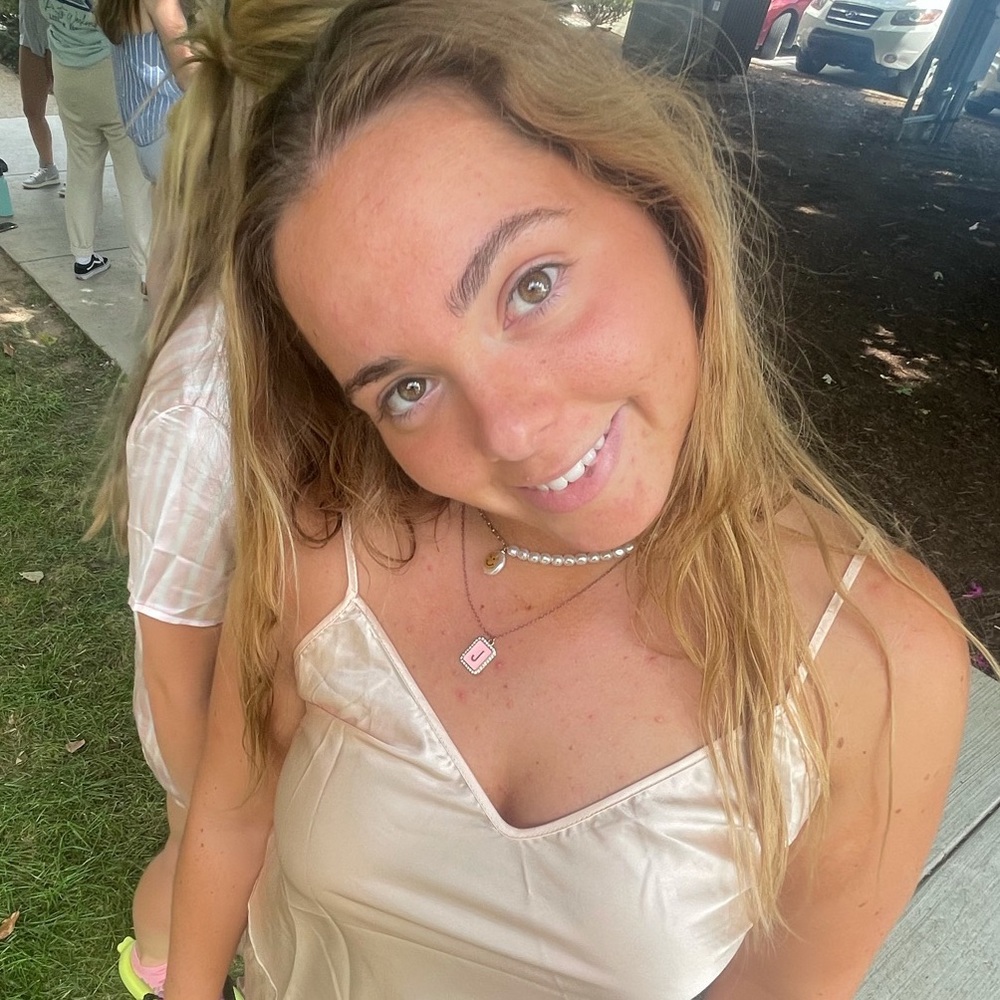 Meet your Posher, Josie